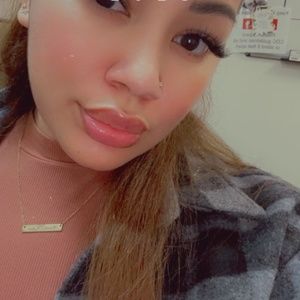 Meet your Posher, Kim